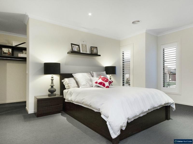 14 Maplewood Court, Cranbourne North VIC 3977