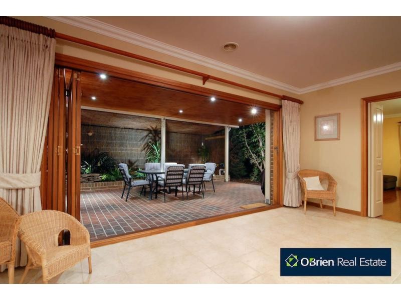 40 Ellen Road, Narre Warren South VIC 3805