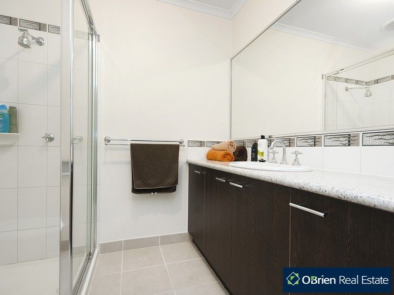 12 Iriswells Close, Tooradin VIC 3980