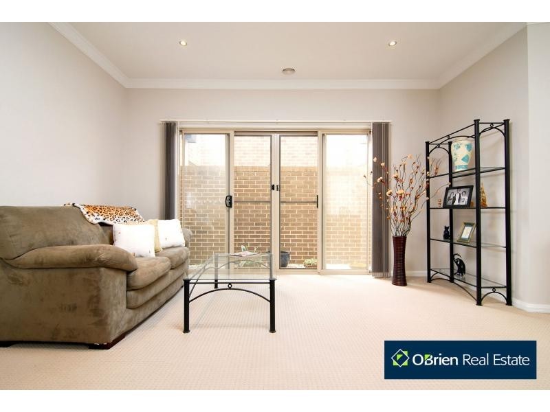 61 Piermont Drive, Berwick VIC 3806