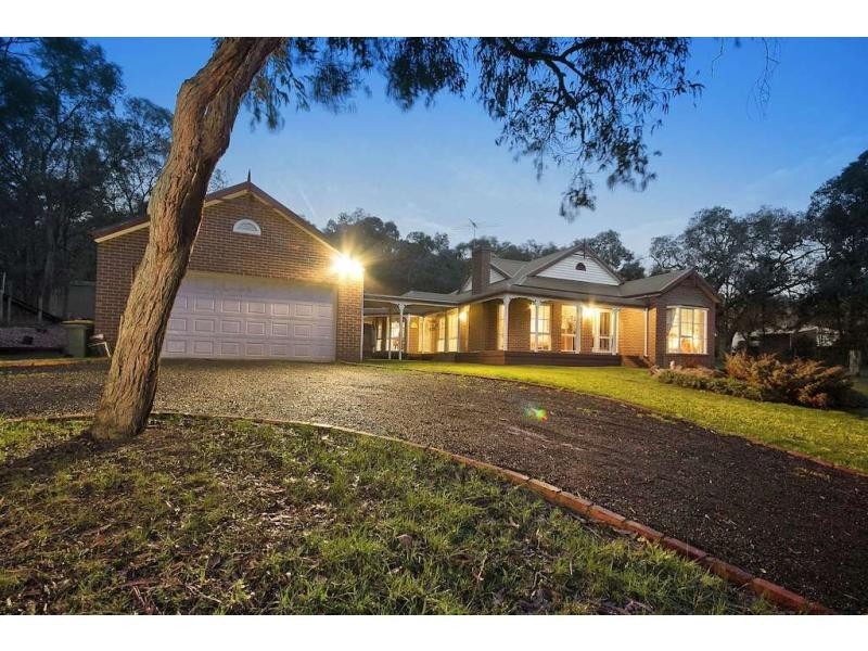 26 Baroona Road, Maryknoll VIC 3812