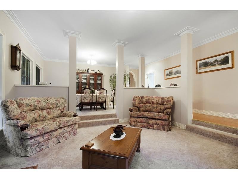 26 Baroona Road, Maryknoll VIC 3812