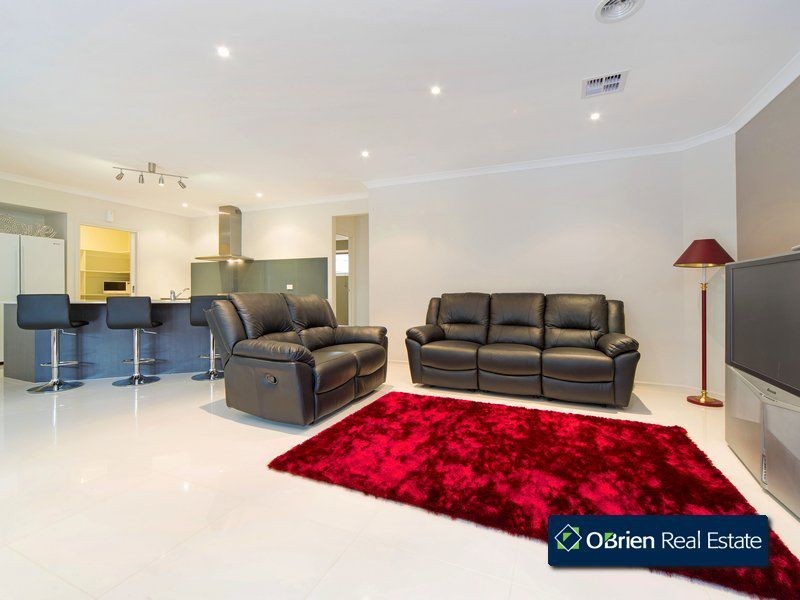 16 Noremac Grove, Lyndhurst VIC 3975