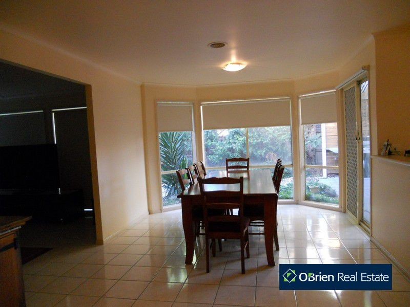 14 Byron Court, Narre Warren South VIC 3805