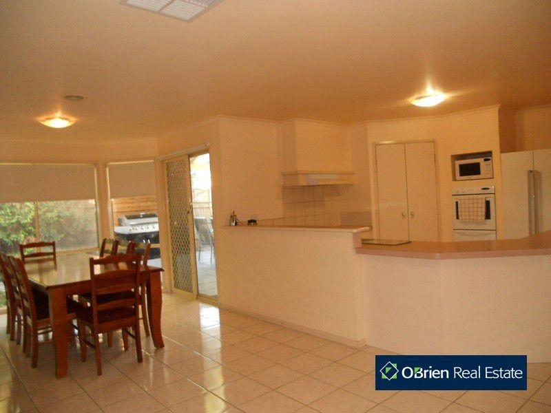 14 Byron Court, Narre Warren South VIC 3805