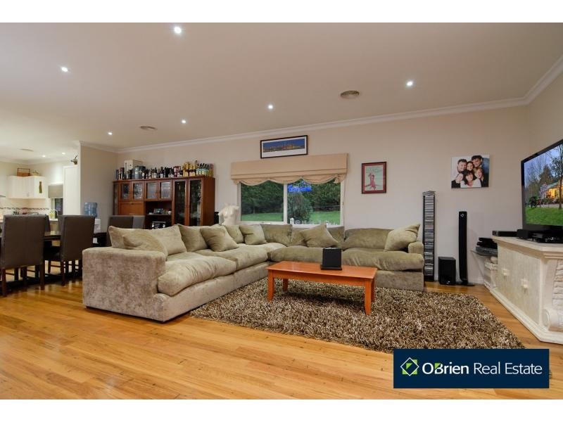785 Pakenham Road, Pakenham Upper VIC 3810