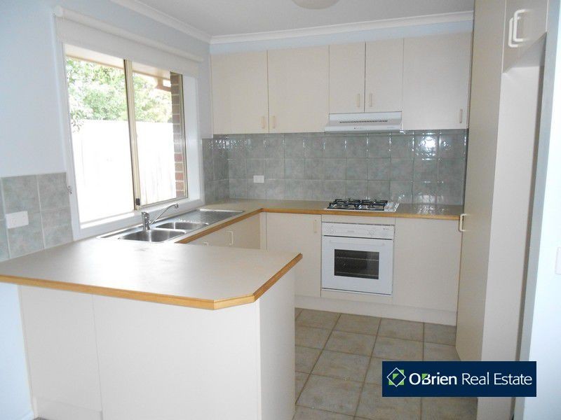 3/52 Bellevue Drive, Berwick VIC 3806