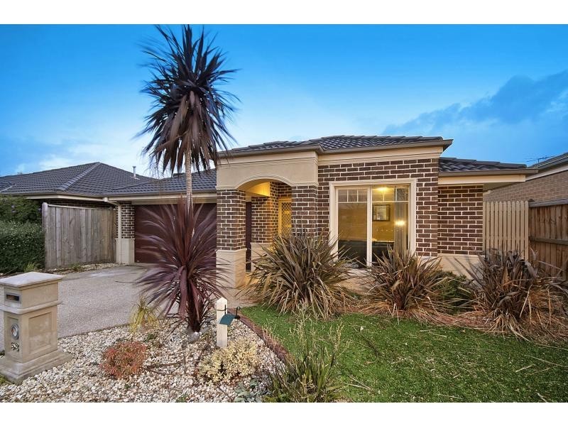 53 Tipperary Circuit, Pakenham VIC 3810