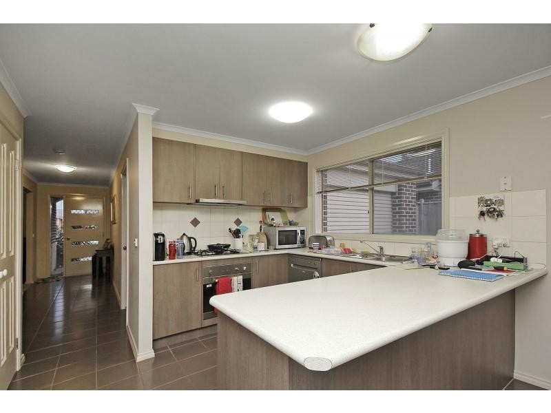 53 Tipperary Circuit, Pakenham VIC 3810