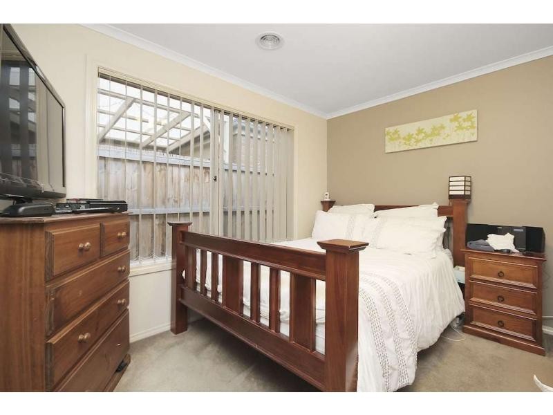 53 Tipperary Circuit, Pakenham VIC 3810
