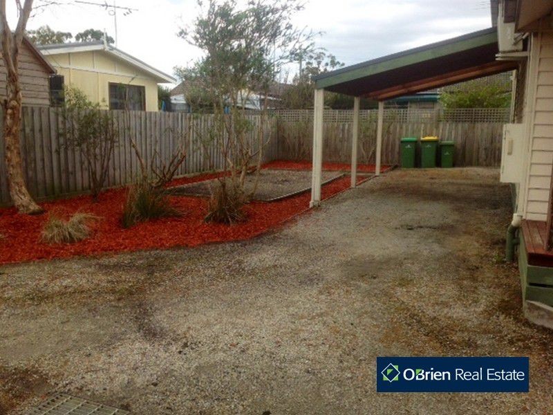 2/1 Tankerton Street, Lang Lang VIC 3984