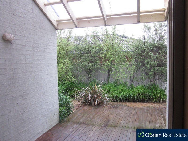 20 Hartland Circuit, Pakenham VIC 3810