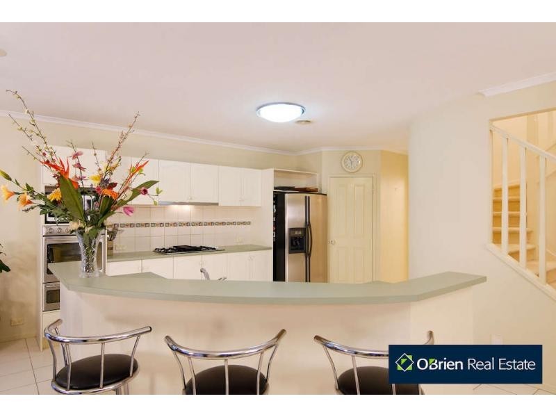 17 View Park Circuit, Narre Warren South VIC 3805