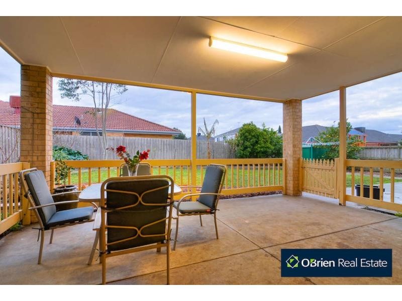 17 View Park Circuit, Narre Warren South VIC 3805