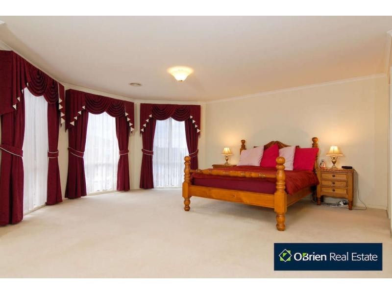 17 View Park Circuit, Narre Warren South VIC 3805