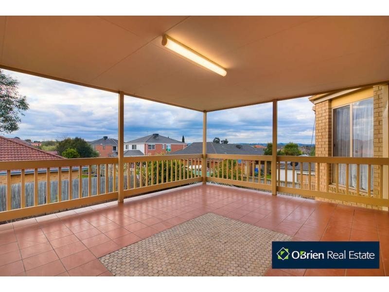 17 View Park Circuit, Narre Warren South VIC 3805