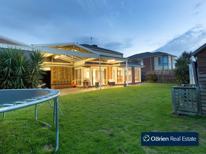 6 Keswick Court, Narre Warren South VIC 3805