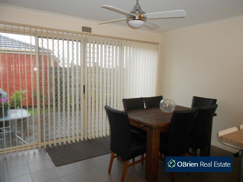 129 Melzak Way, Berwick VIC 3806