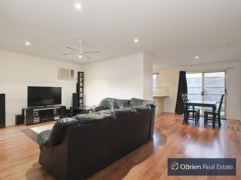 2 Rimes Court, Cranbourne West VIC 3977