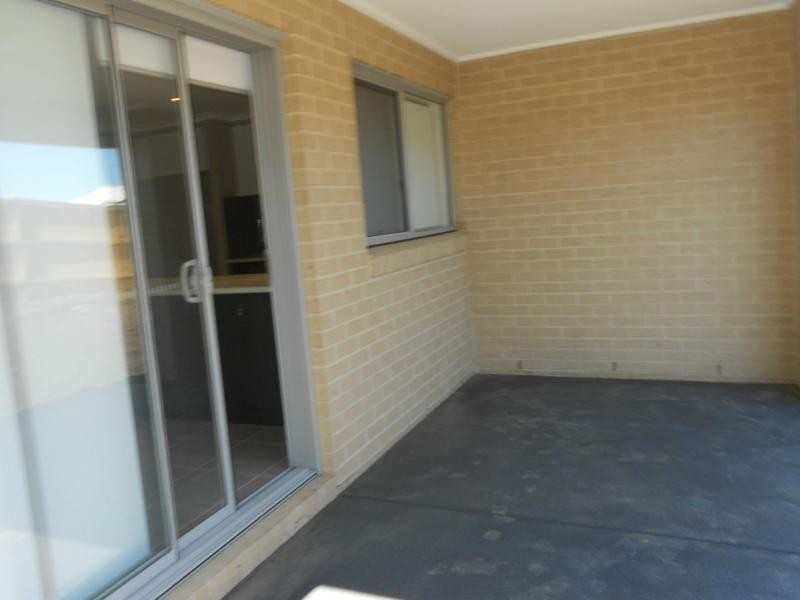 11 Grattan Way, Pakenham VIC 3810