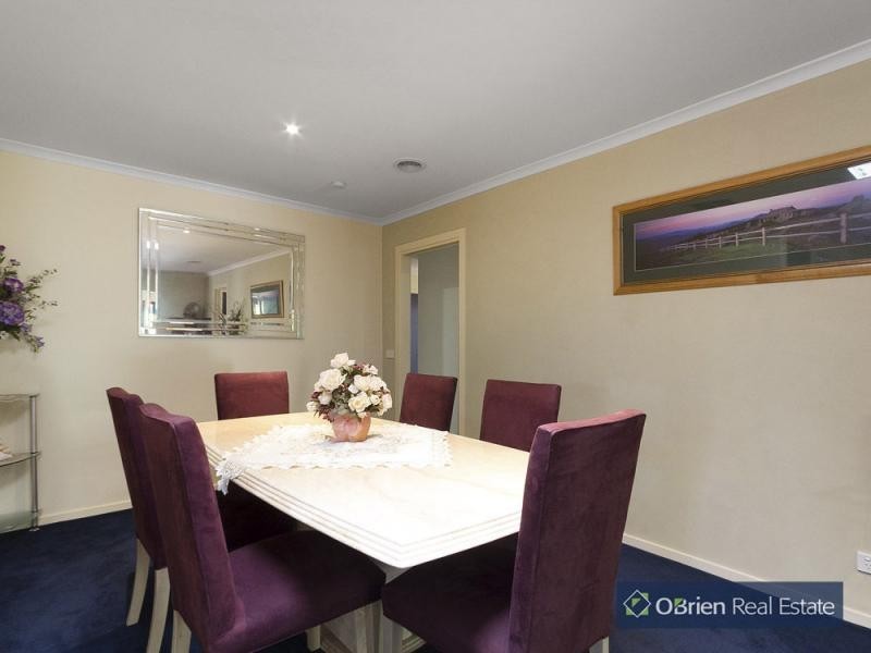 3 Ellesse Way, Berwick VIC 3806