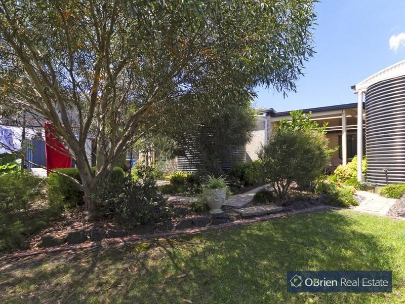 3 Ellesse Way, Berwick VIC 3806