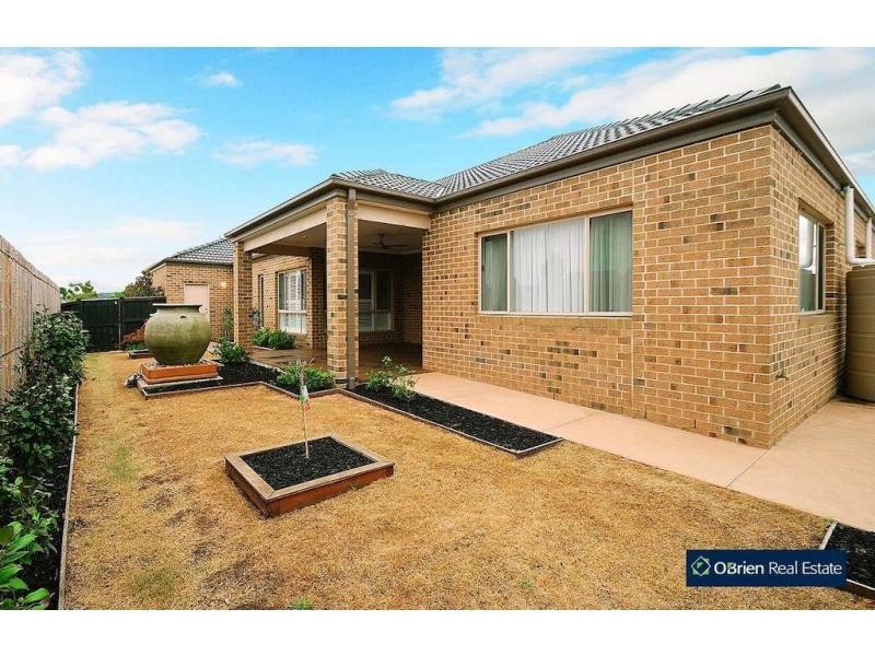 31 Mackellar Street, Pakenham VIC 3810