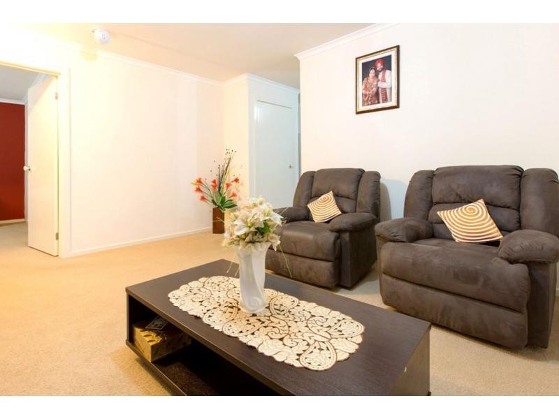 34 Kulkami Way, Cranbourne West VIC 3977