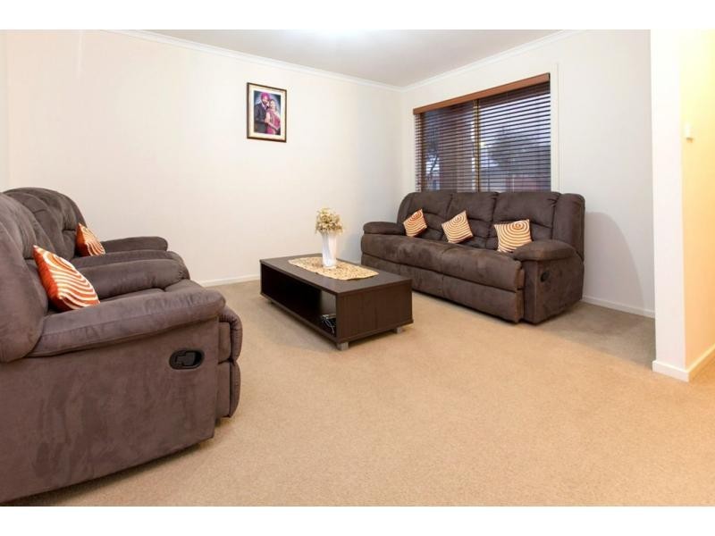 34 Kulkami Way, Cranbourne West VIC 3977