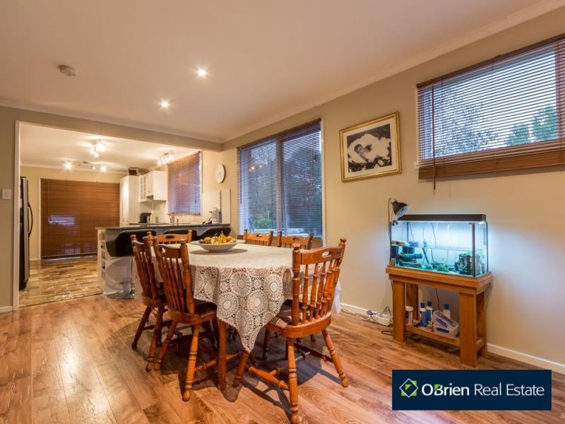 211 Smiths Lane, Cranbourne South VIC 3977