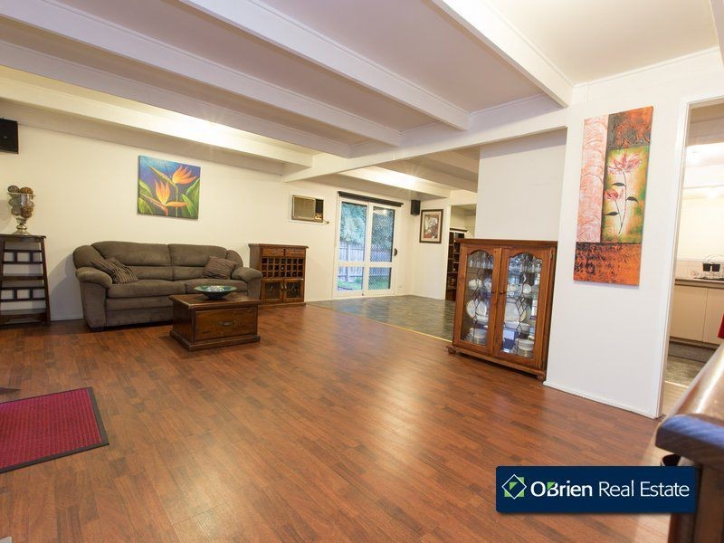 10 Briar Close, Narre Warren VIC 3805