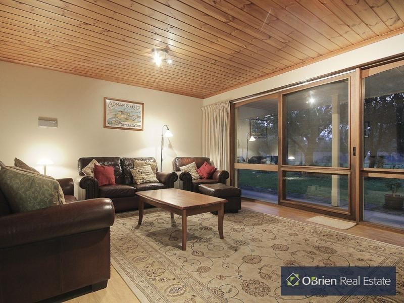 6 Noaki Street, Pearcedale VIC 3912