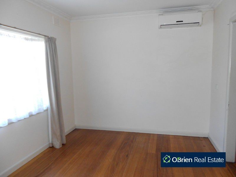 4 Bakewell Street, Tooradin VIC 3980