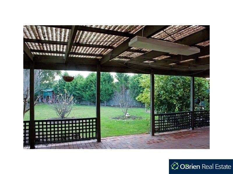 5 Kendari Court, Hampton Park VIC 3976