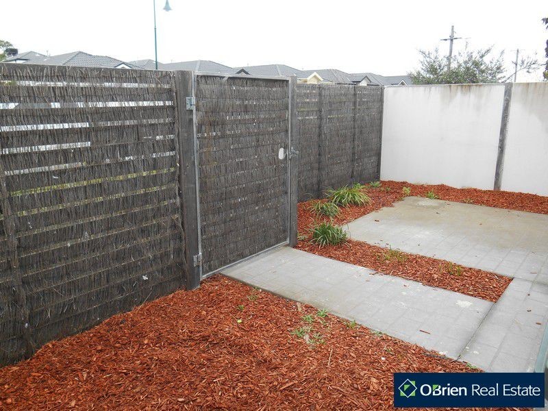 5/25 Lats Avenue, Carrum Downs VIC 3201