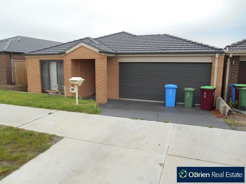 72 Everlasting Boulevard, Cranbourne VIC 3977
