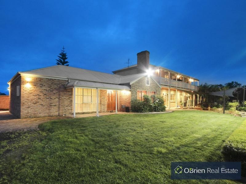 198 Pearcedale Road, Cranbourne South VIC 3977