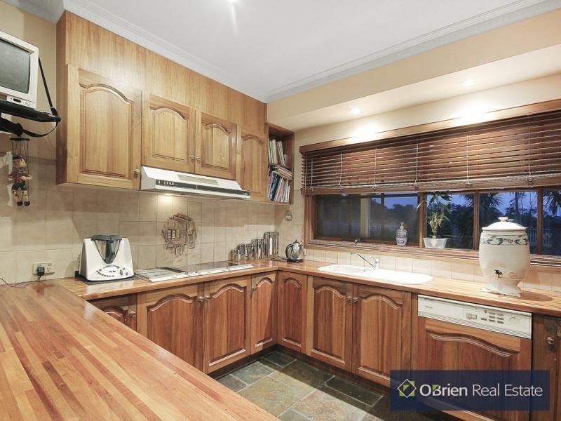 198 Pearcedale Road, Cranbourne South VIC 3977