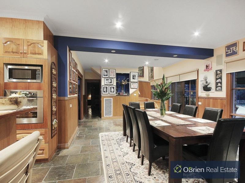 198 Pearcedale Road, Cranbourne South VIC 3977