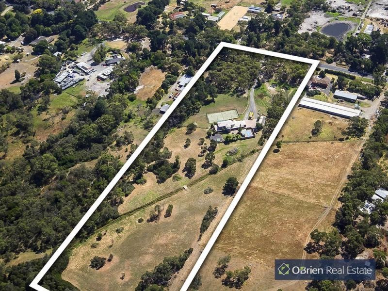 198 Pearcedale Road, Cranbourne South VIC 3977