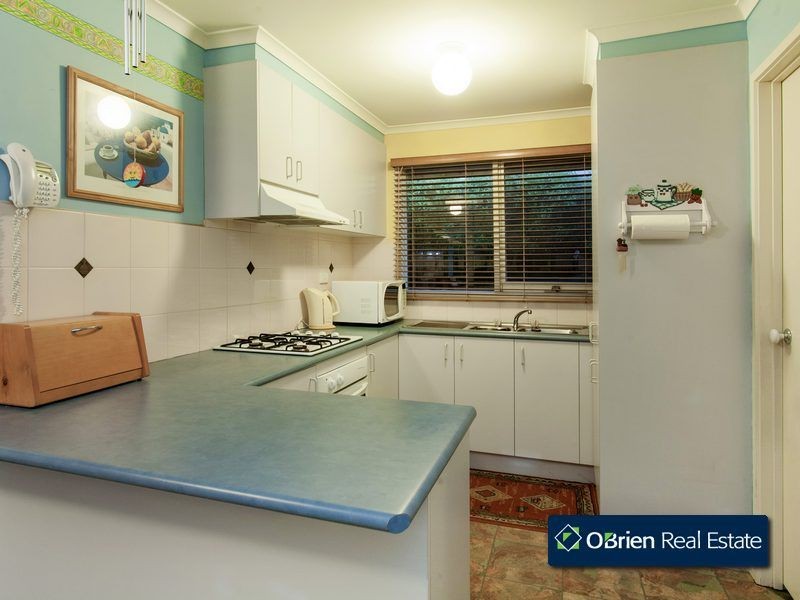 12 Festival Terrace, Berwick VIC 3806