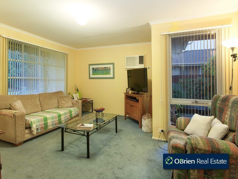 12 Festival Terrace, Berwick VIC 3806