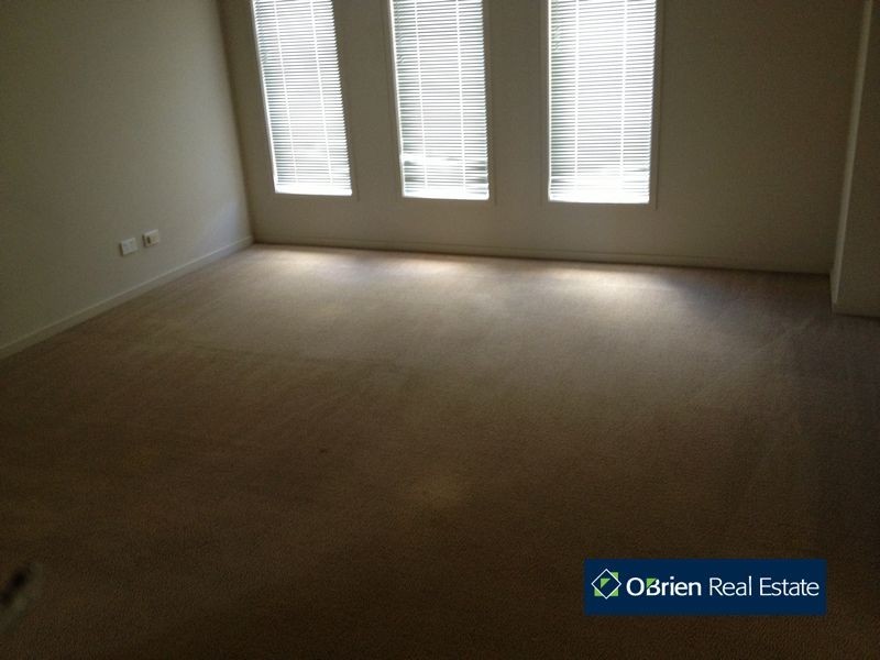 5 Goulburn Place, Pakenham VIC 3810