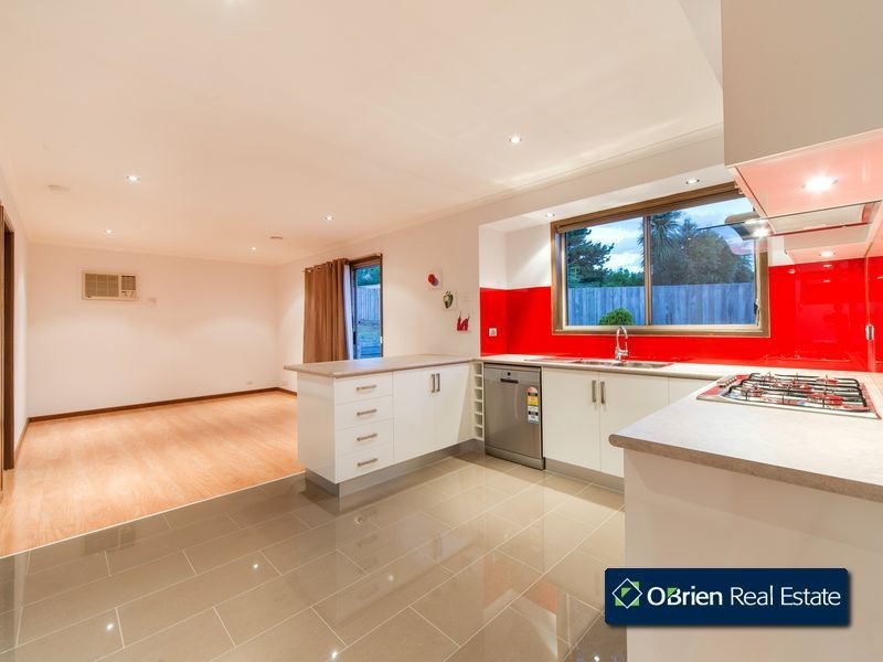 20 Garnet Close, Narre Warren VIC 3805