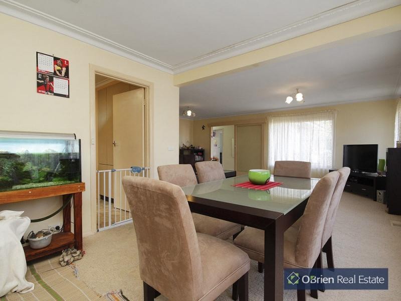 14 Margaret Street, Berwick VIC 3806