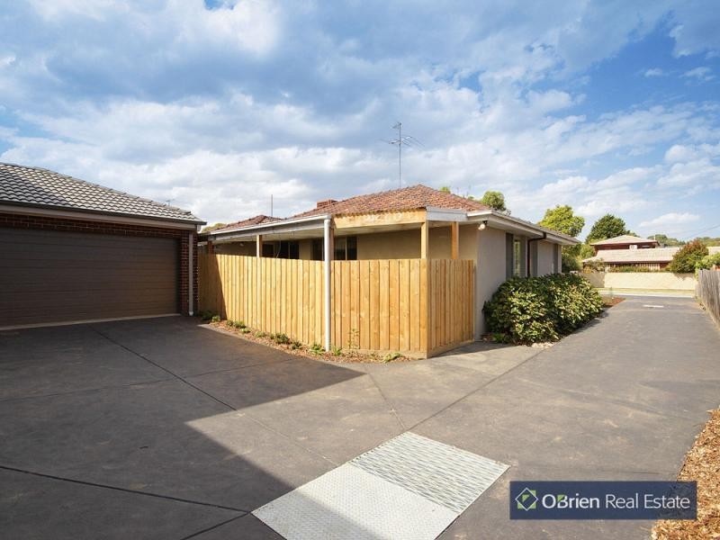 14 Margaret Street, Berwick VIC 3806