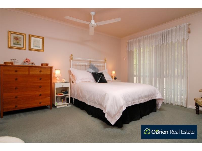 2/5 Emerald Court, Narre Warren VIC 3805