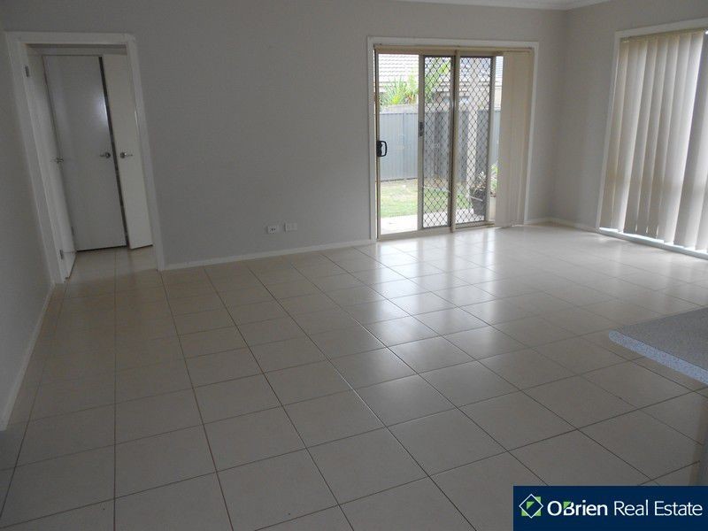 29 Everly Circuit, Pakenham VIC 3810