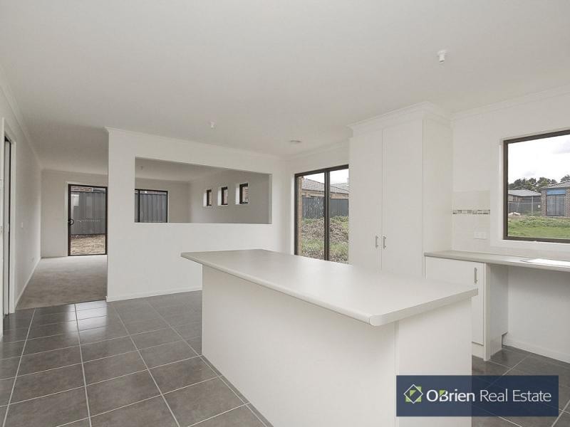 L22 Taunton Drive, Pakenham VIC 3810