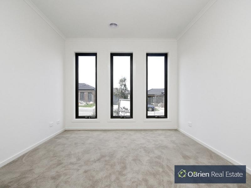 L22 Taunton Drive, Pakenham VIC 3810